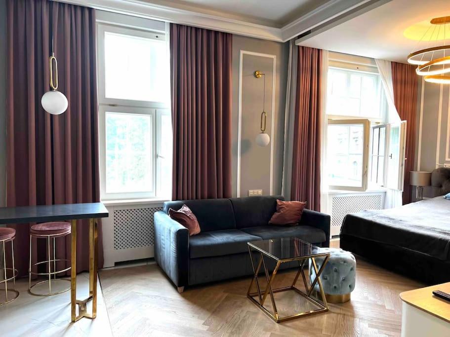 Studio Apartment In The Center Of Riga Exterior foto
